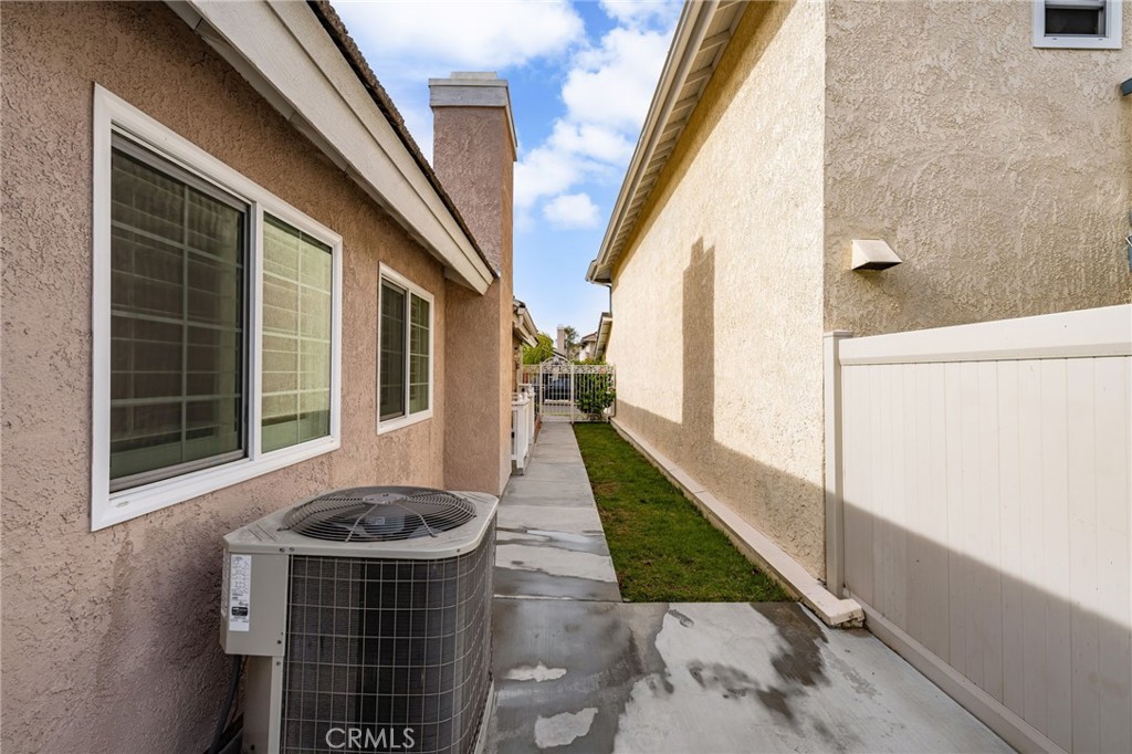 2806 Eaglecrest Place