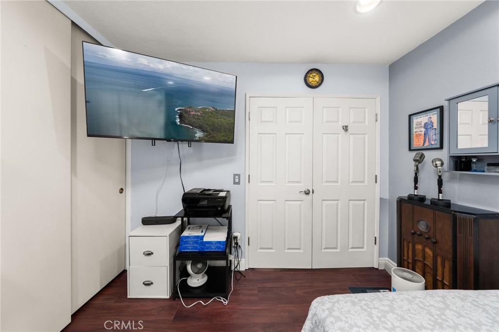 2806 Eaglecrest Place