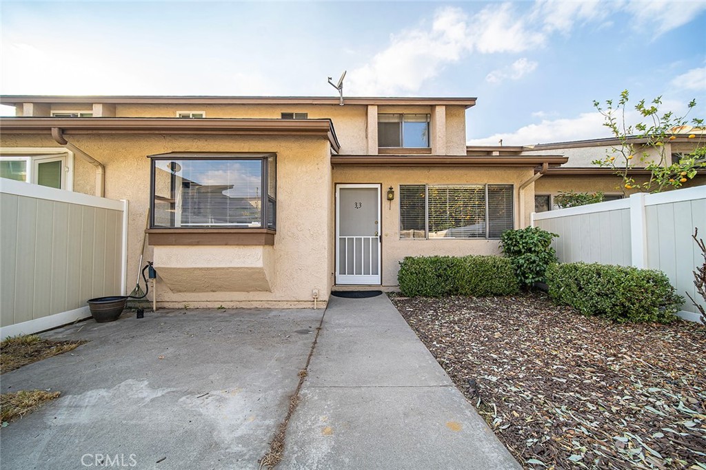 750 E 5th Street 33