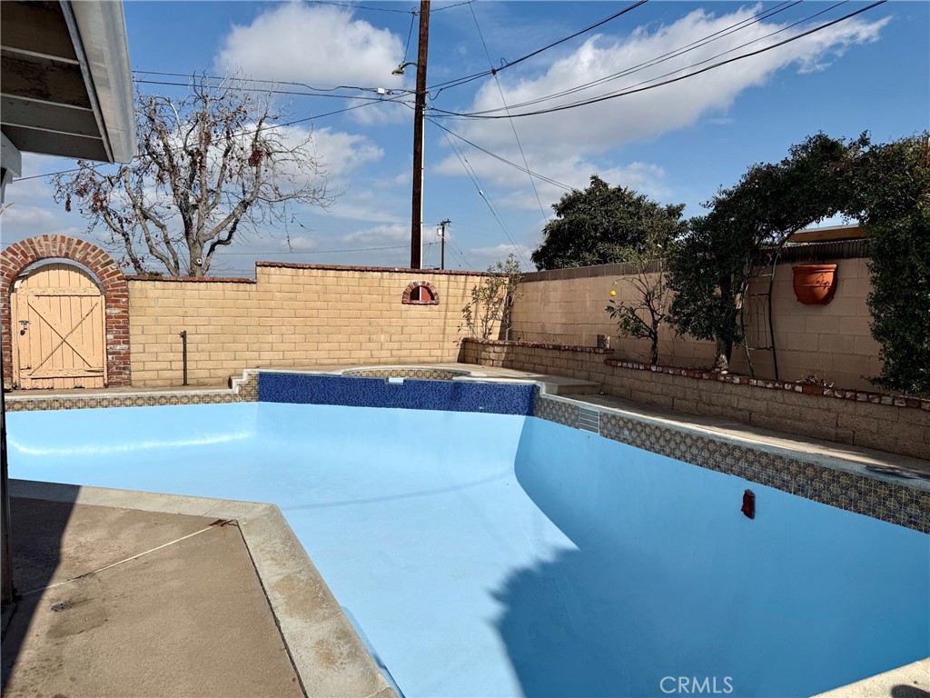 2702 Doubletree Lane