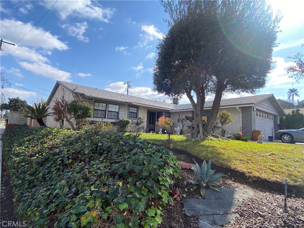 2702 Doubletree Lane