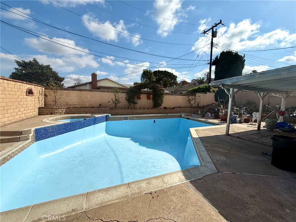 2702 Doubletree Lane