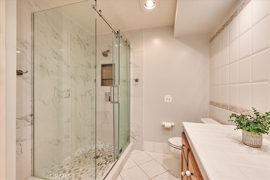 1319 Greenvale Circle