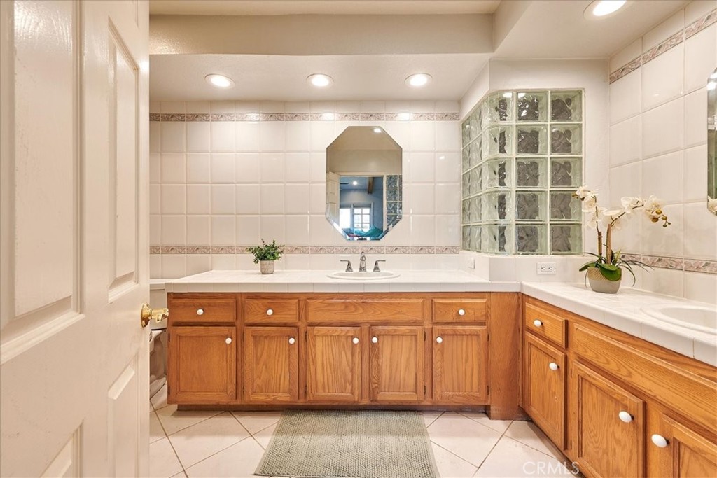 1319 Greenvale Circle