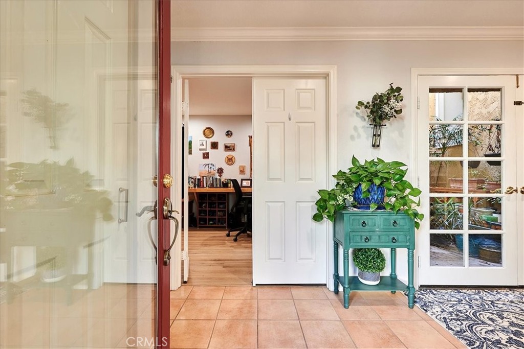 1319 Greenvale Circle