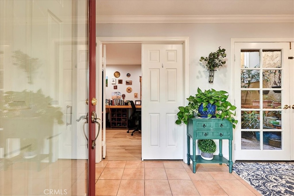1319 Greenvale Circle