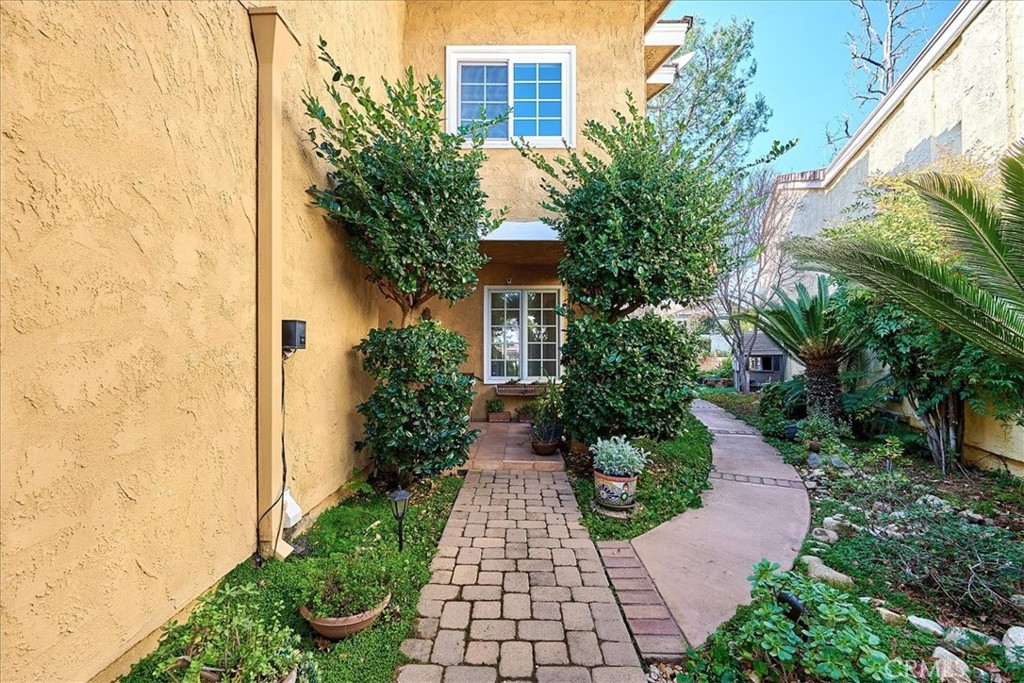 1319 Greenvale Circle