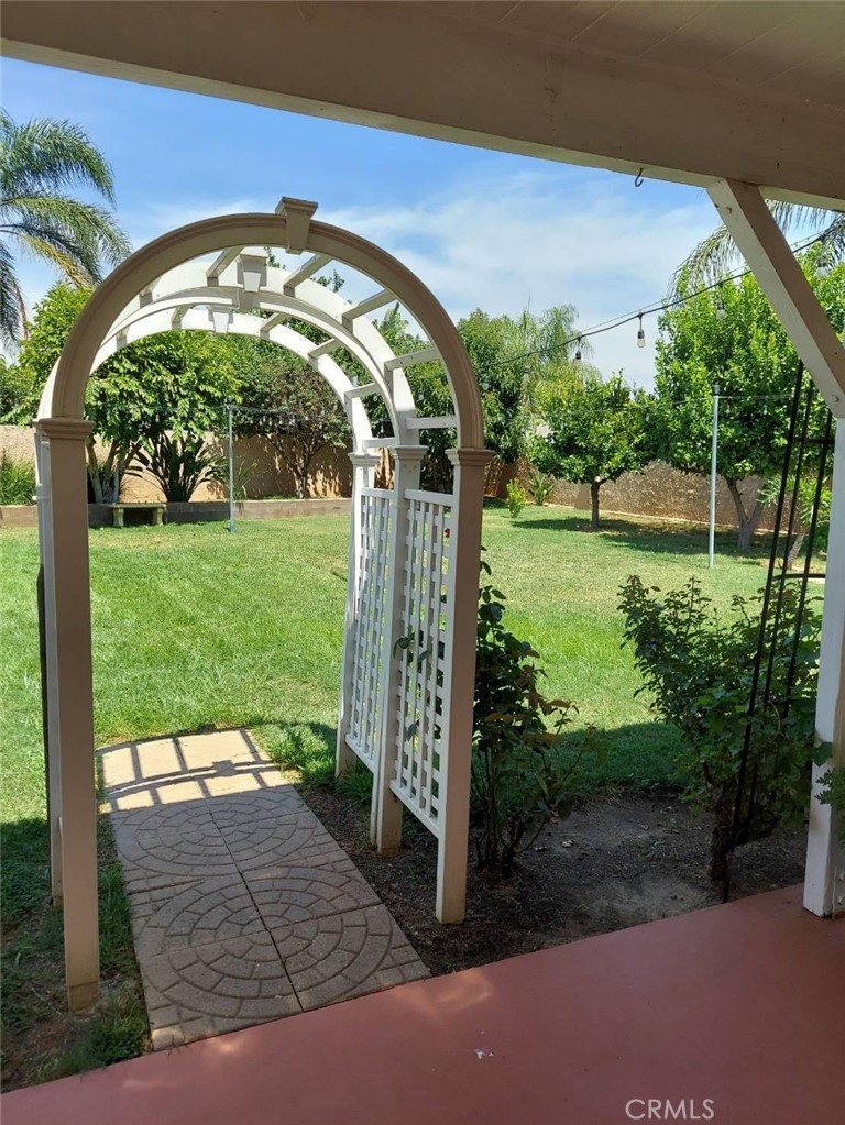 5440 Blue Springs Cir