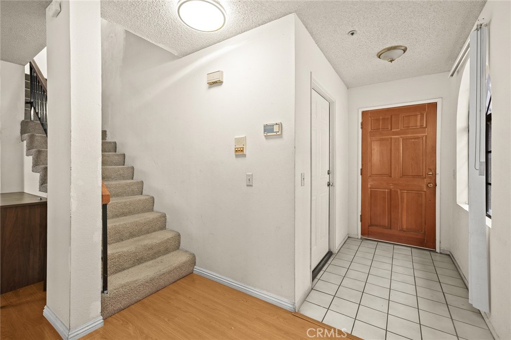 2806 Consol Avenue