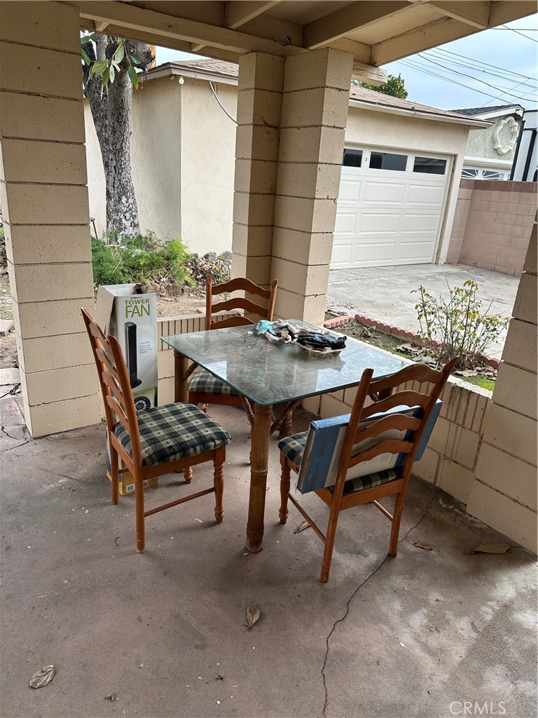 15227 Moccasin Street