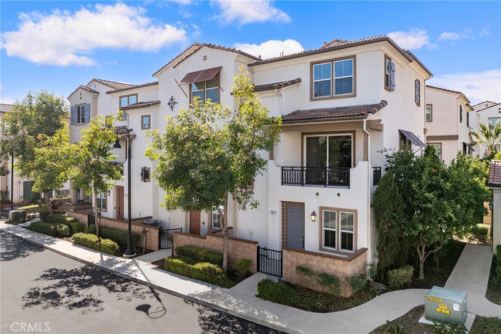 158 Macintosh Way