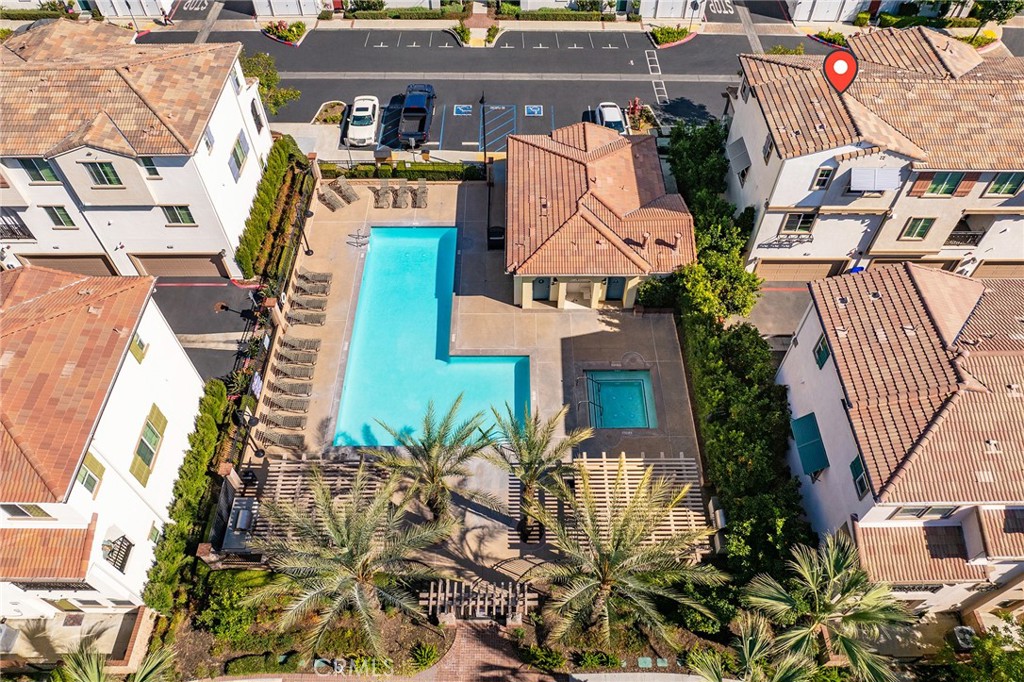 158 Macintosh Way