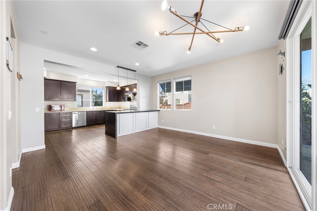 158 Macintosh Way