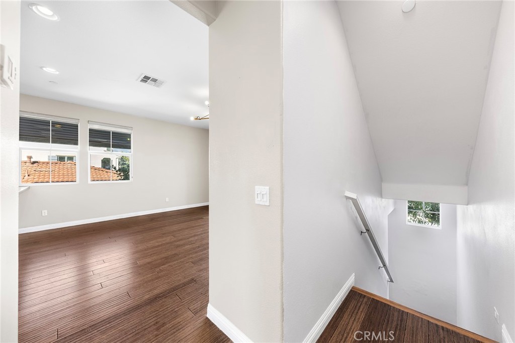 158 Macintosh Way