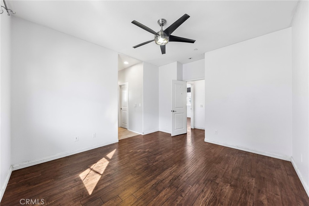 158 Macintosh Way