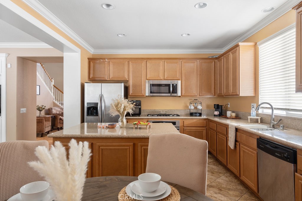 6750 Black Forest Drive