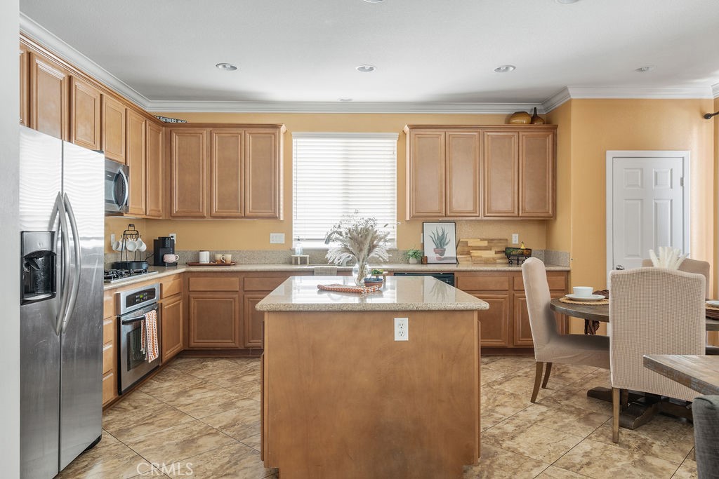 6750 Black Forest Drive