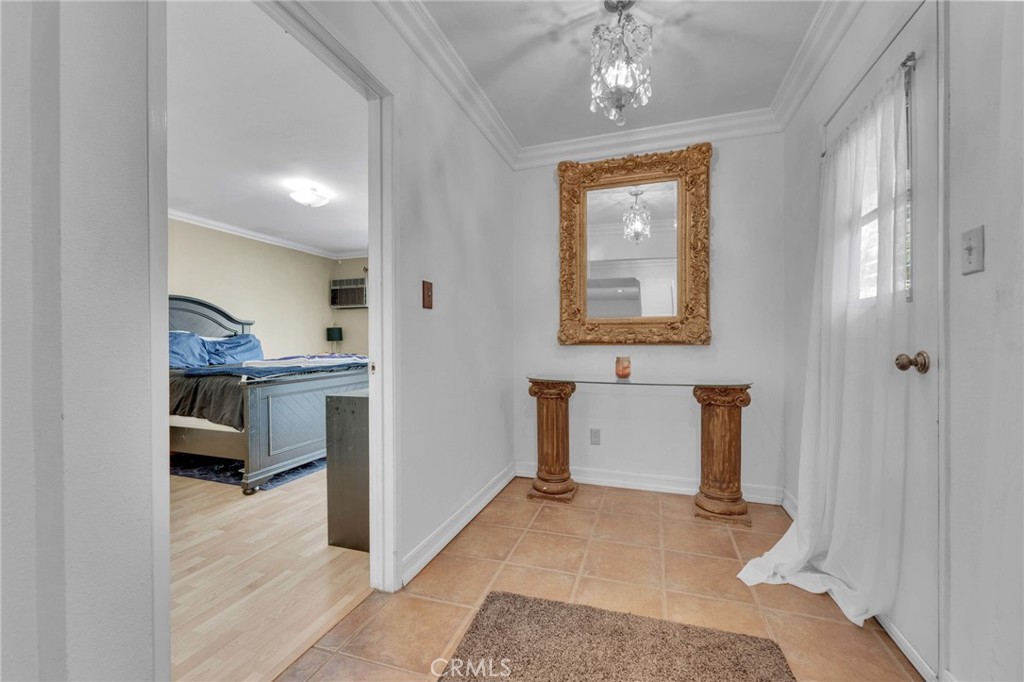 903 Crest Vista Drive