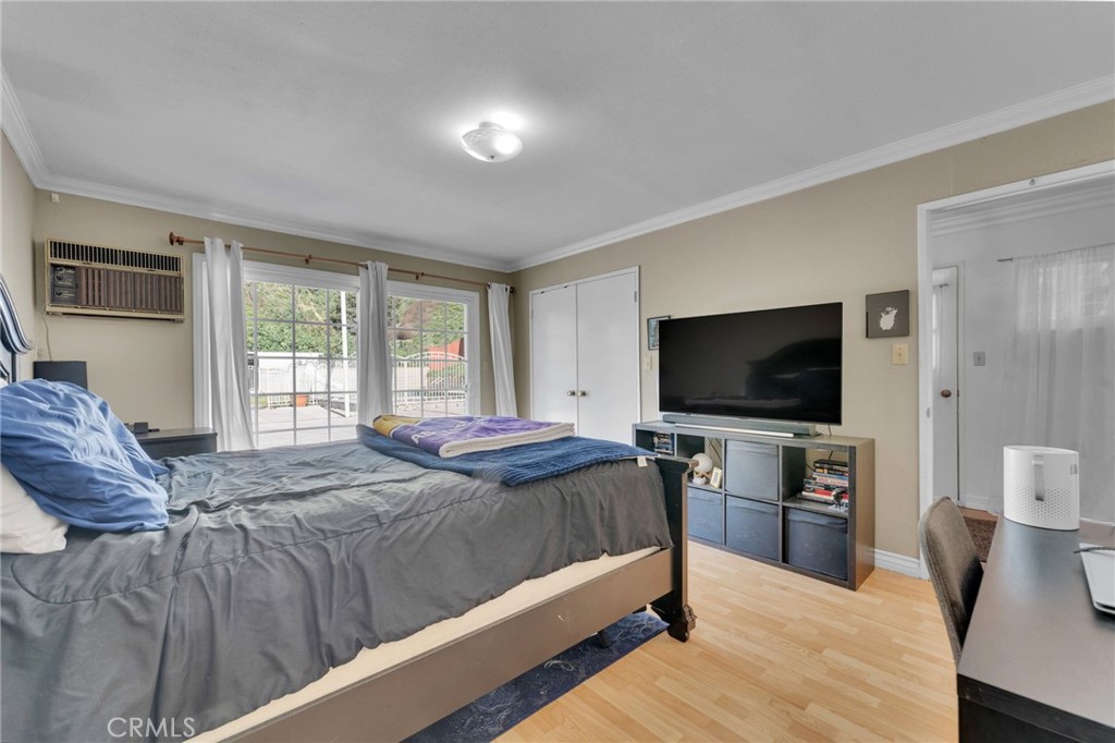 903 Crest Vista Drive