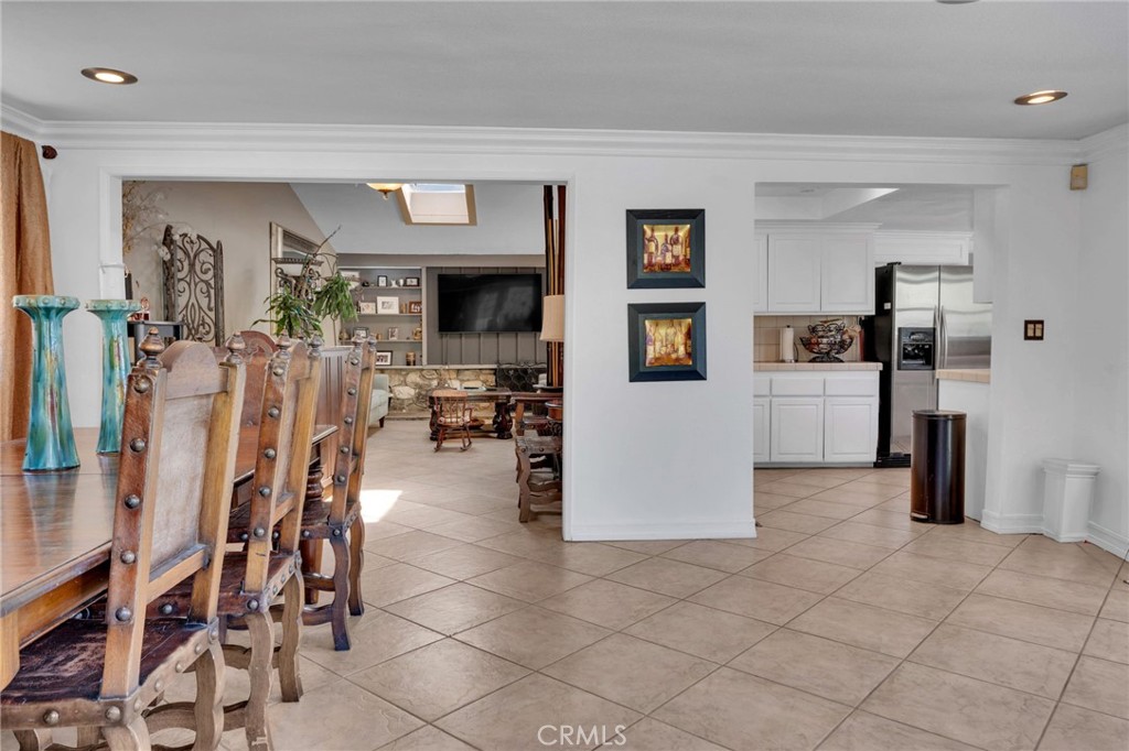 903 Crest Vista Drive