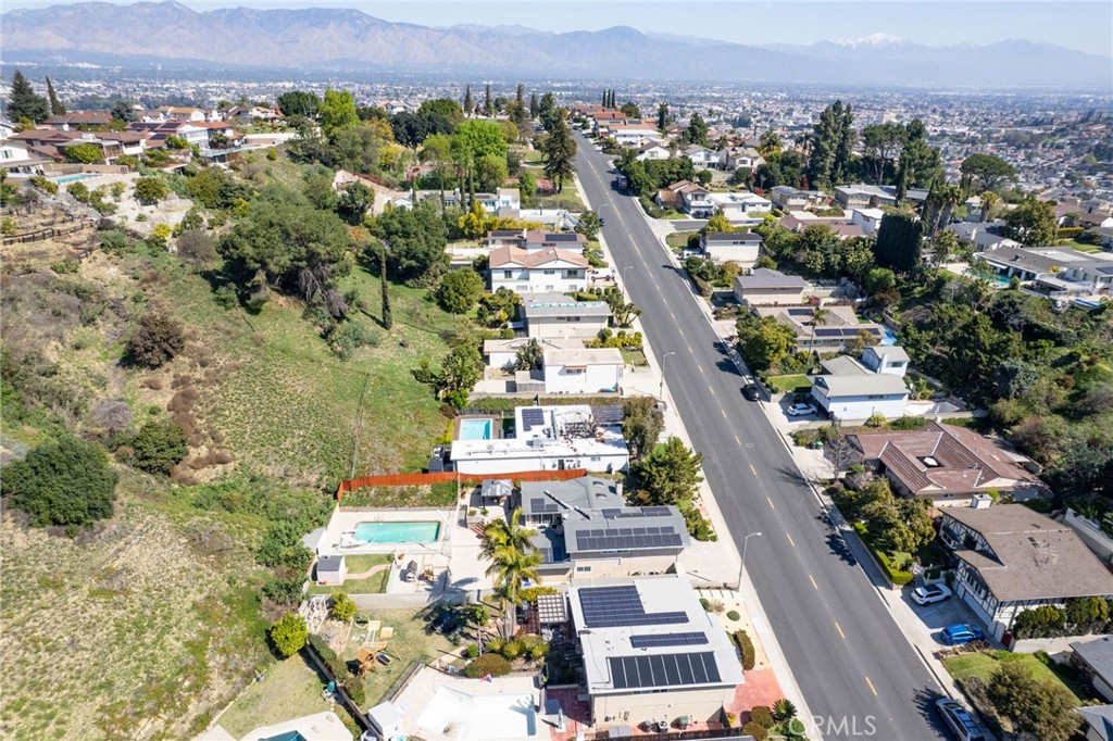 903 Crest Vista Drive