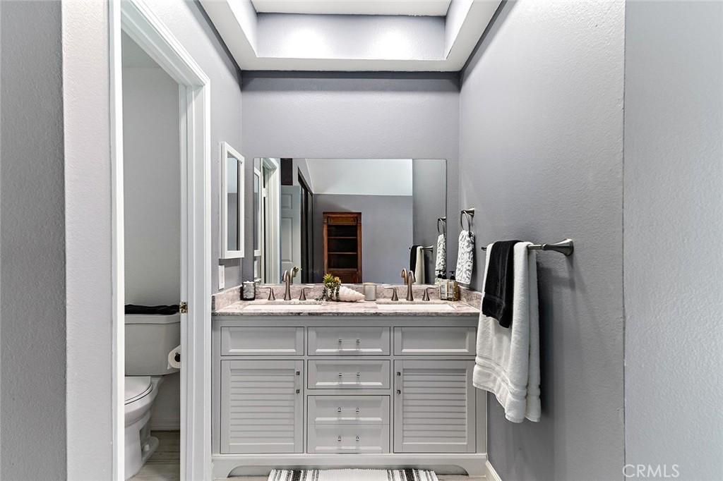 10062 Palo Alto Street