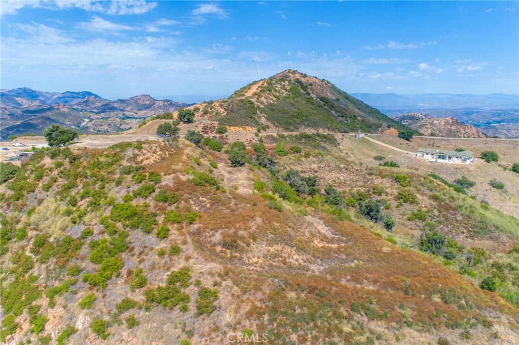 0 Castro Peak Motorway