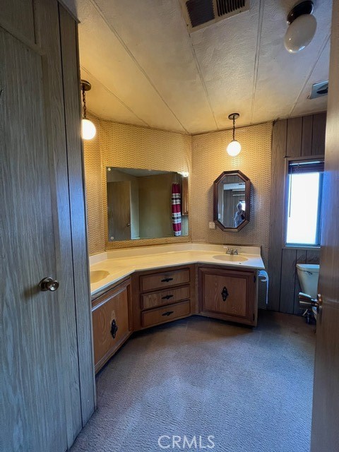 17350 Temple Avenue 62