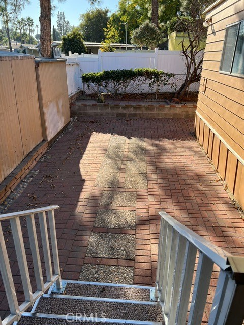 17350 Temple Avenue 62