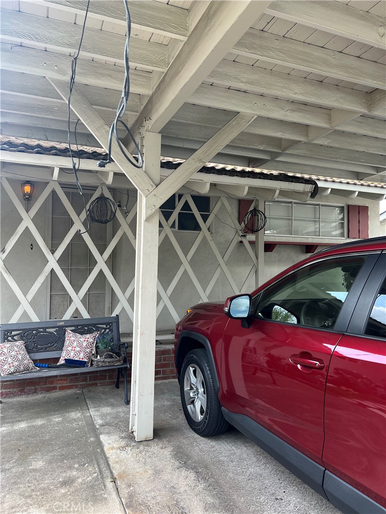 706 E Herring Avenue