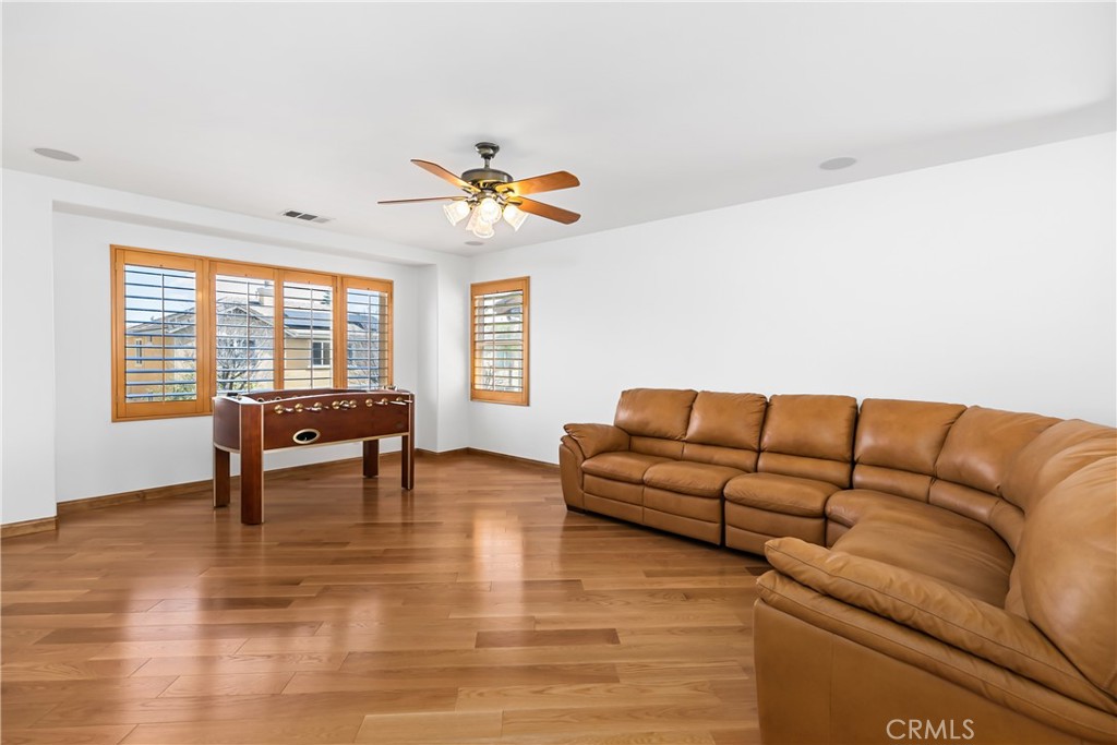 336 N Baker Privado