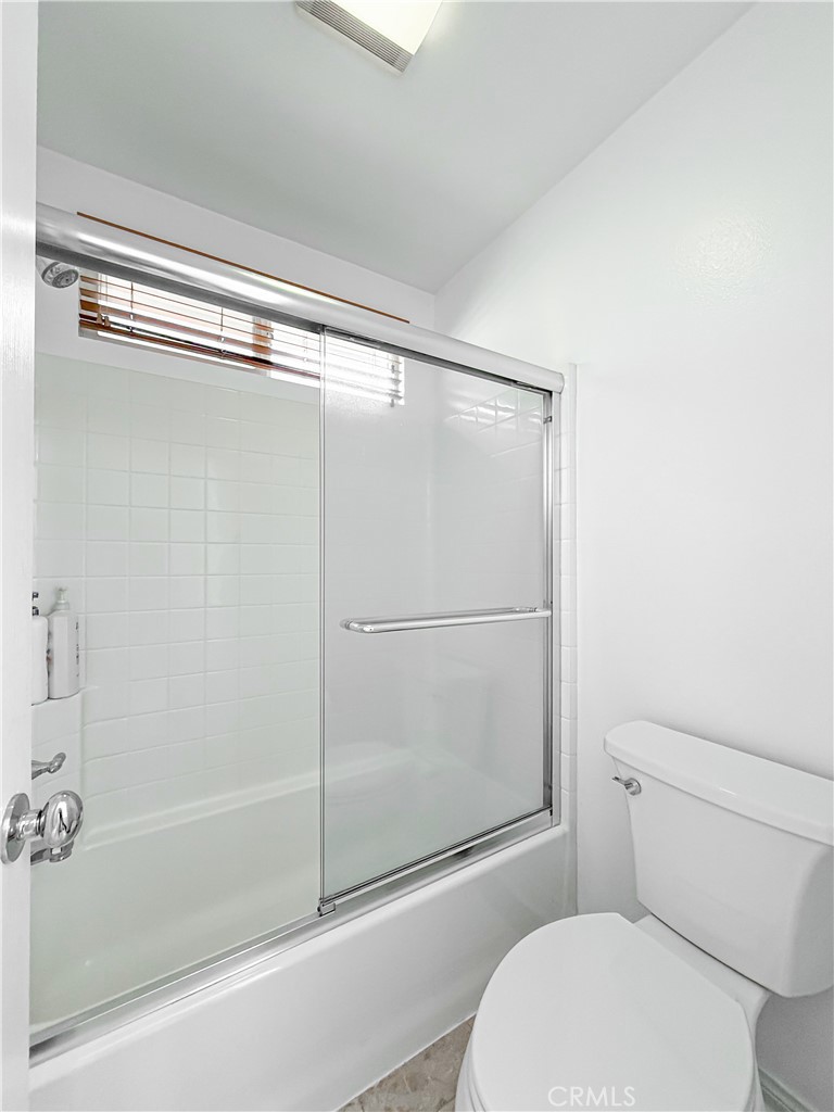 336 N Baker Privado