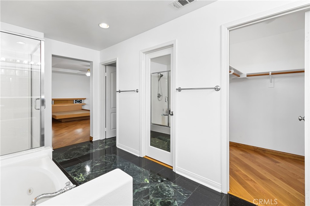 336 N Baker Privado