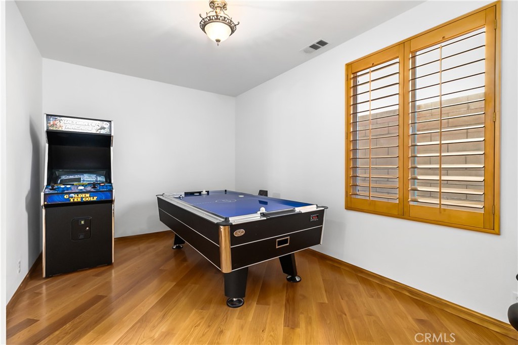 336 N Baker Privado