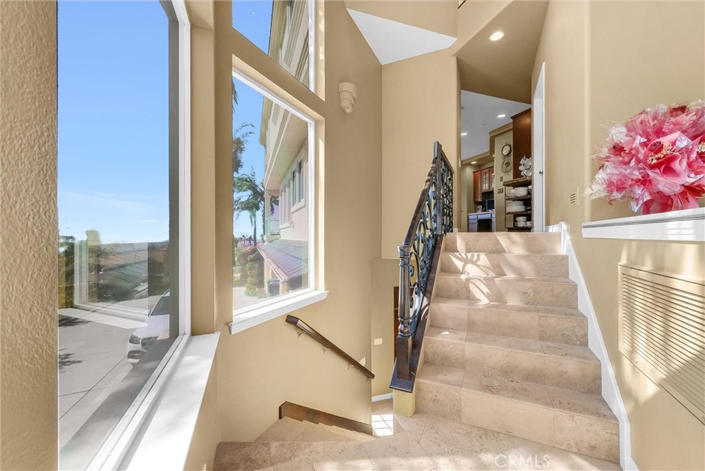 10817 Carriage Drive
