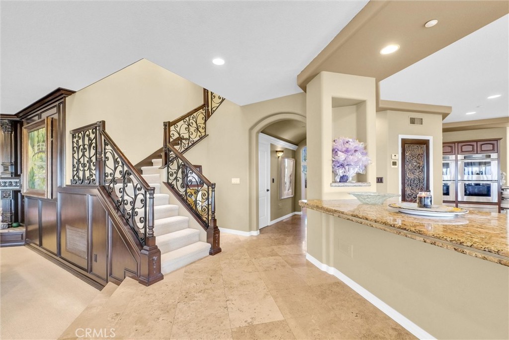 10817 Carriage Drive