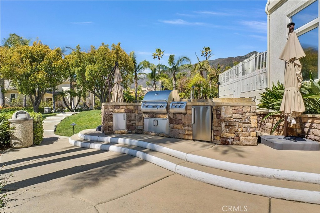 10817 Carriage Drive