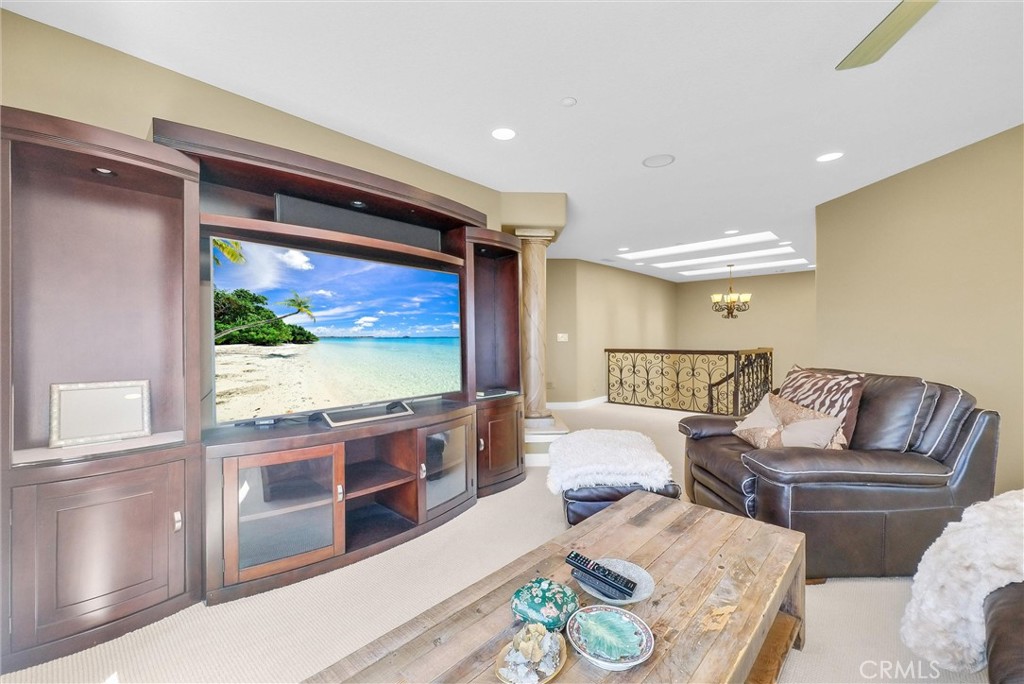 10817 Carriage Drive