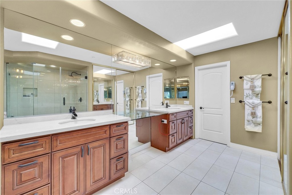 10817 Carriage Drive