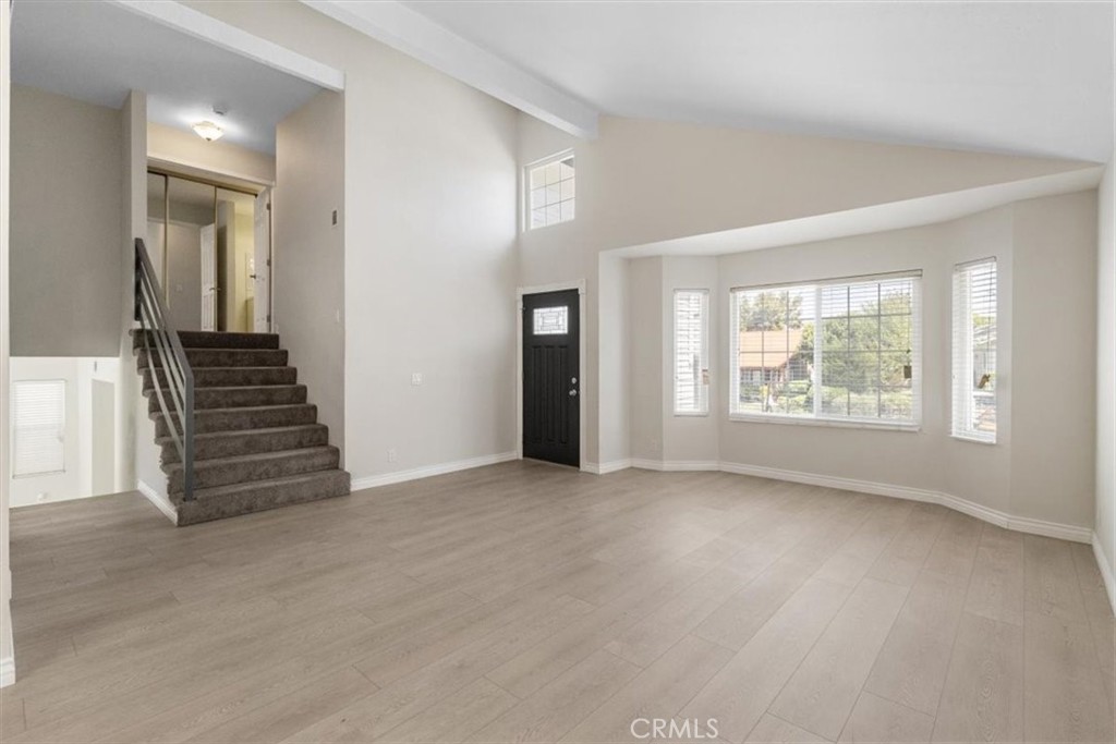 11 Rainbow Ridge Road
