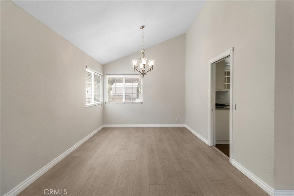 11 Rainbow Ridge Road