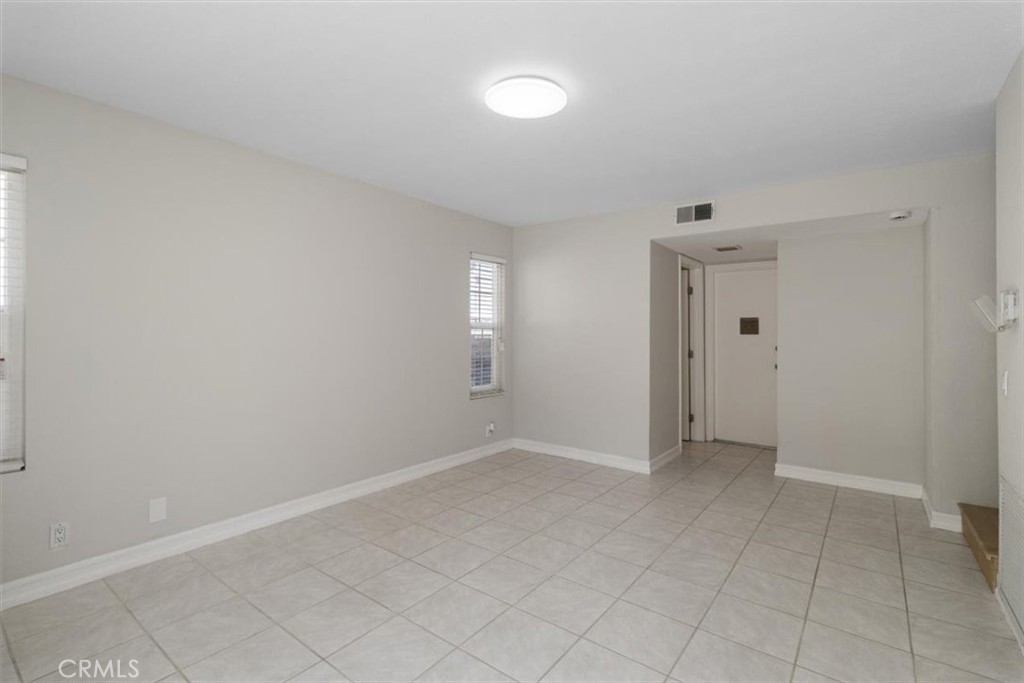 11 Rainbow Ridge Road