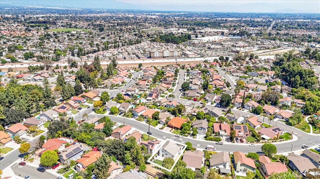 11 Rainbow Ridge Road