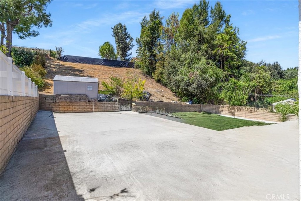 11 Rainbow Ridge Road