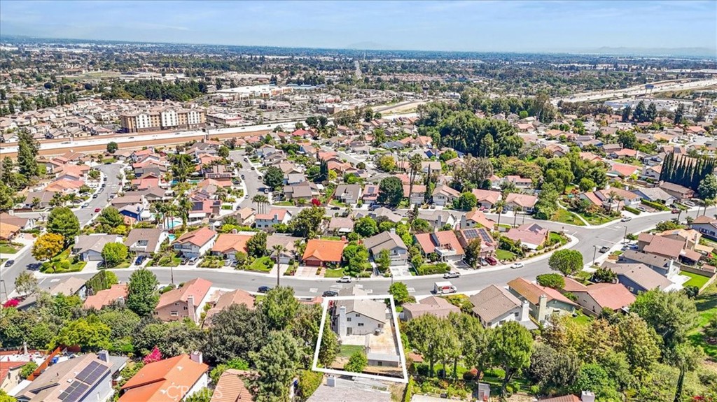 11 Rainbow Ridge Road