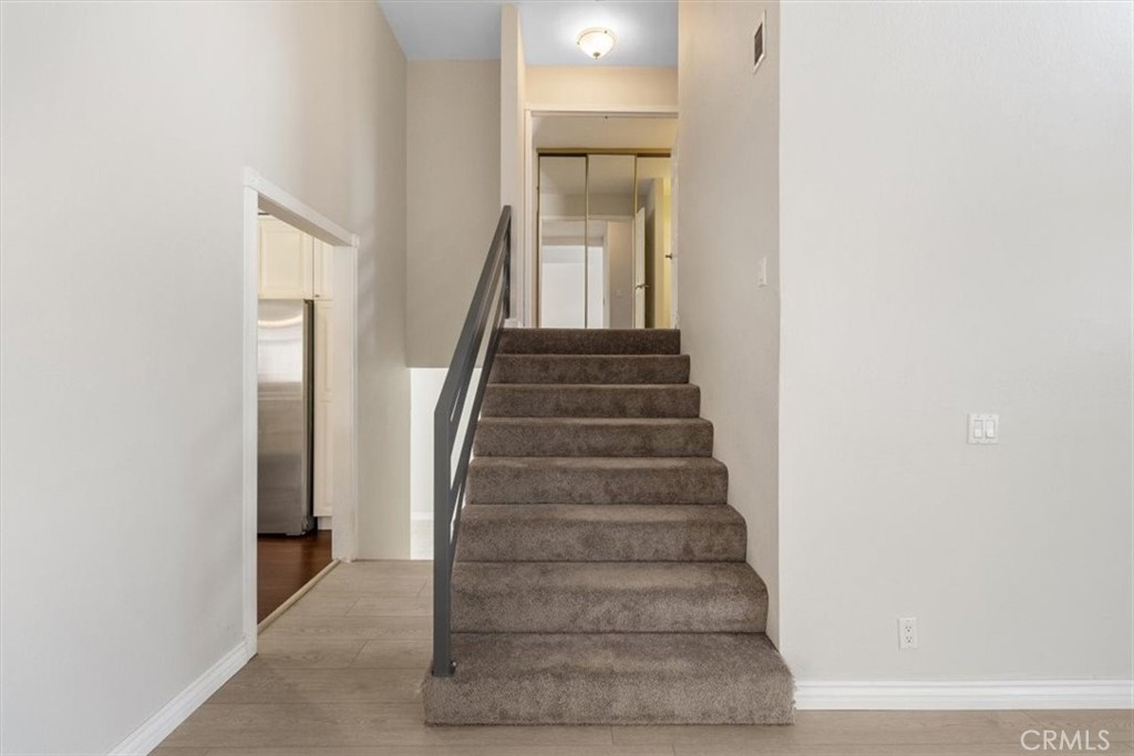 11 Rainbow Ridge Road