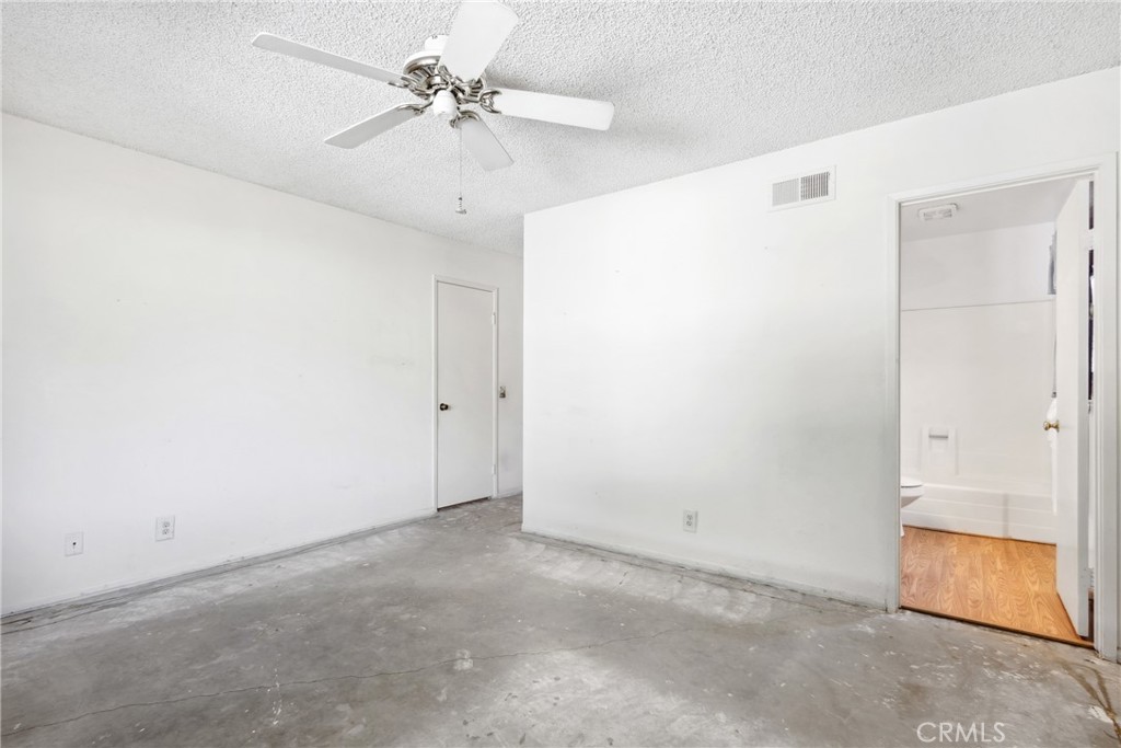1581 Paseo Ave.