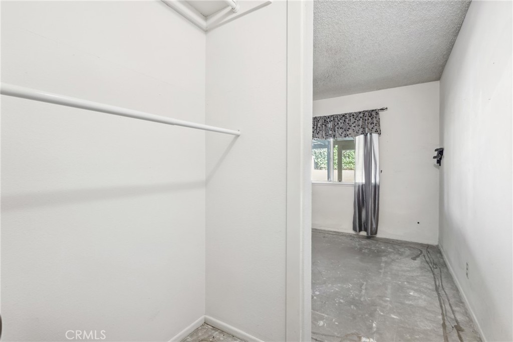 1581 Paseo Ave.