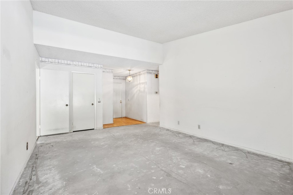 1581 Paseo Ave.