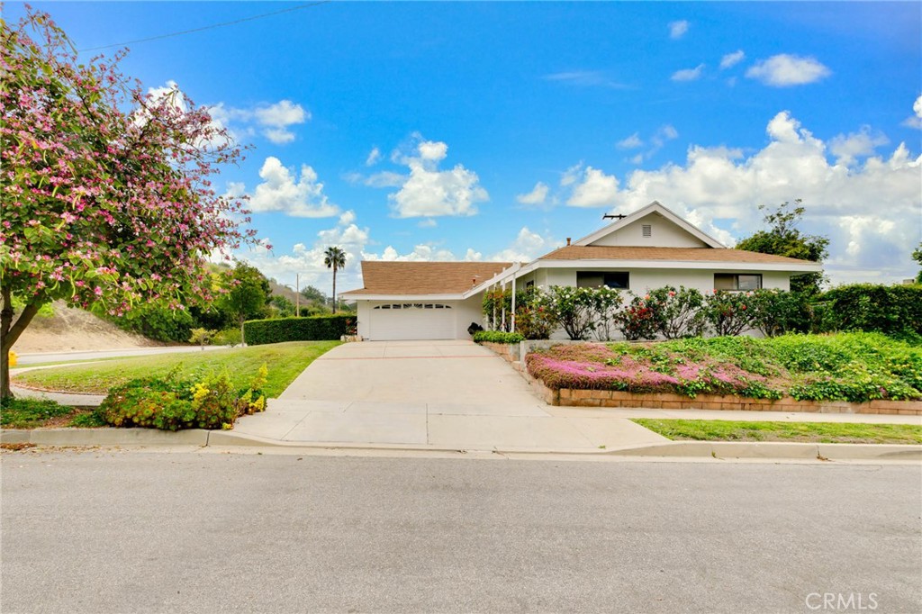 20308 Collegewood Drive